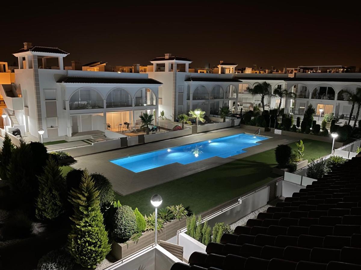 Fortuna Penthouse With Roof Terrace, Ac And Pool Rojales Zewnętrze zdjęcie